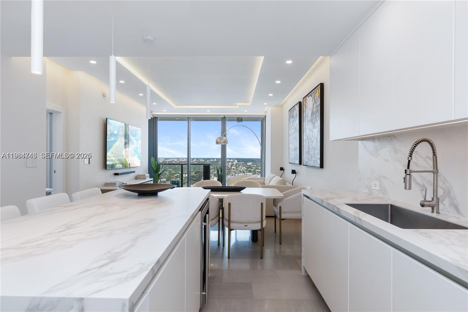 88 Southwest 7th Street, Unit 3406 Miami, FL 33130 - Photo 13 of 39