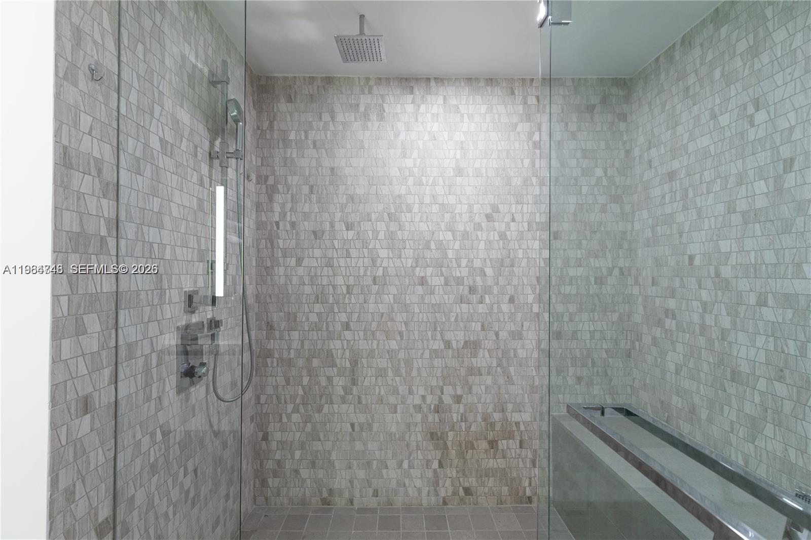 88 Southwest 7th Street, Unit 3406 Miami, FL 33130 - Photo 23 of 39