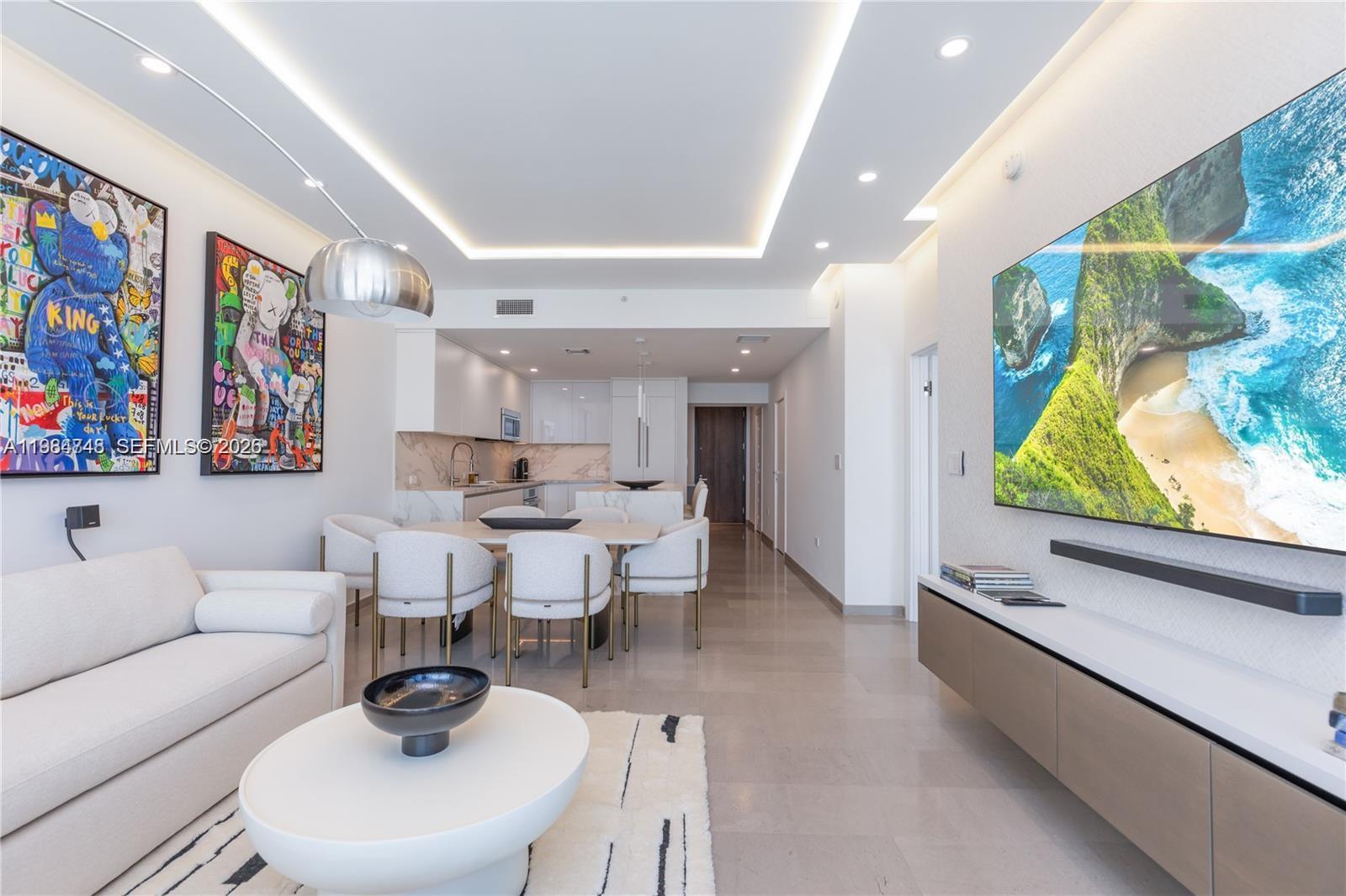 88 Southwest 7th Street, Unit 3406 Miami, FL 33130 - Photo 4 of 39