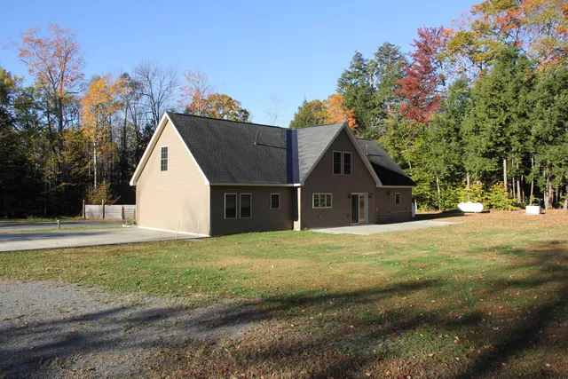 $449,000 | 89 Fire Road 9, Madison, ME 04950