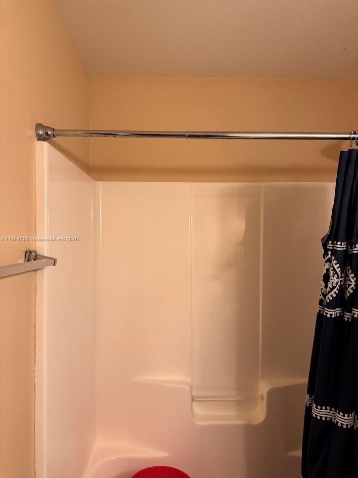 164 Deloris Madison Drive Midway, FL 32343 - Photo 35 of 41 a bathroom with a shower