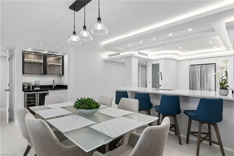 $10,500 | 21 Bluebill Avenue, Unit B302, Naples, FL 34108