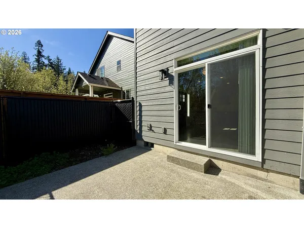 $669,900 | 1054 Southeast Regan Hill Loop, Estacada, OR 97023