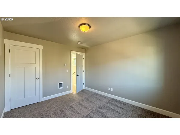 $669,900 | 1054 Southeast Regan Hill Loop, Estacada, OR 97023
