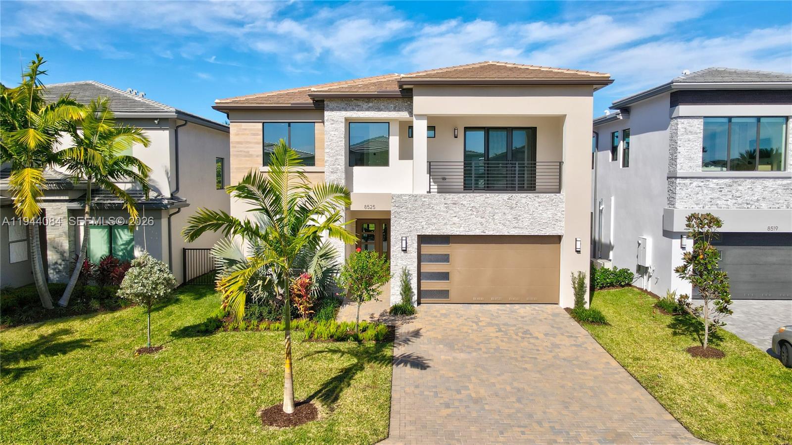 8525 Crystal Downs Avenue Boca Raton, FL 33434 - Photo 3 of 84