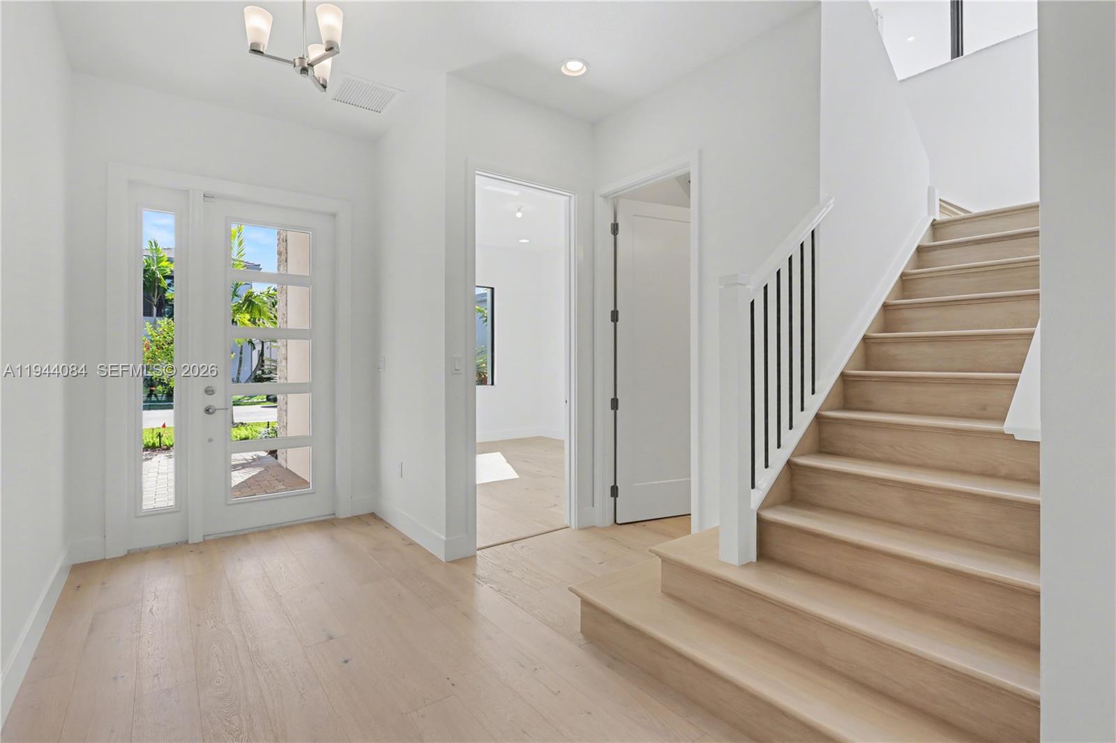 8525 Crystal Downs Avenue Boca Raton, FL 33434 - Photo 6 of 84