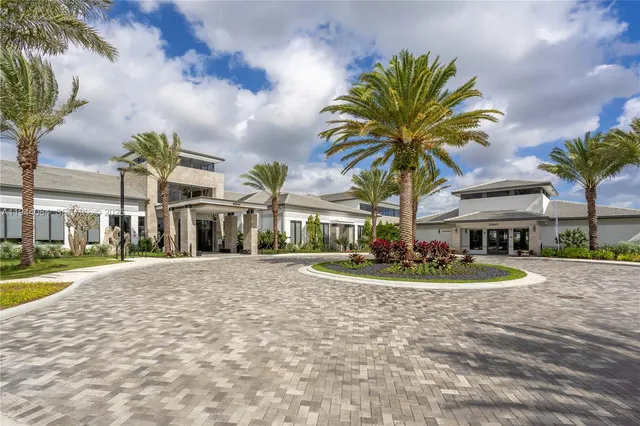 $12,500 | 8525 Crystal Downs Avenue, Boca Raton, FL 33434