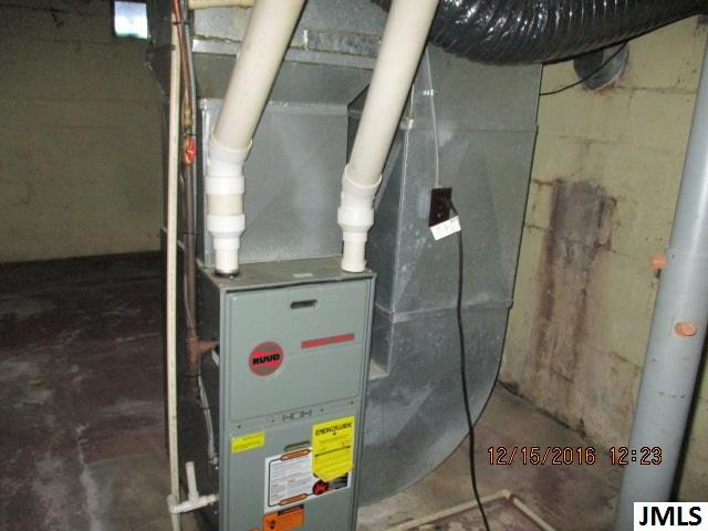 7979 Carlson Road Parma, MI 49269 - Photo 8 of 8 Photo 9