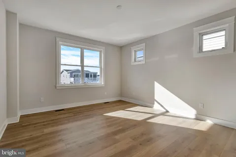 $2,300,000 | 24 West Atlantic Street, Fenwick Island, DE 19944