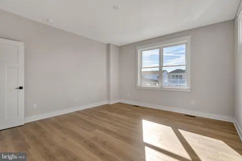 $2,300,000 | 24 West Atlantic Street, Fenwick Island, DE 19944