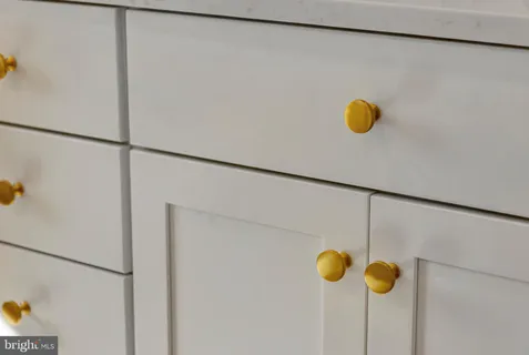 $2,300,000 | 24 West Atlantic Street, Fenwick Island, DE 19944