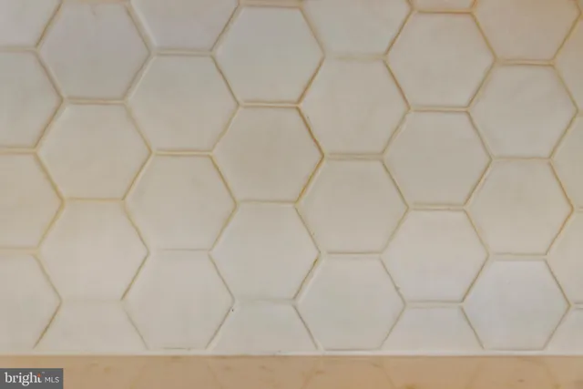 $2,300,000 | 24 West Atlantic Street, Fenwick Island, DE 19944