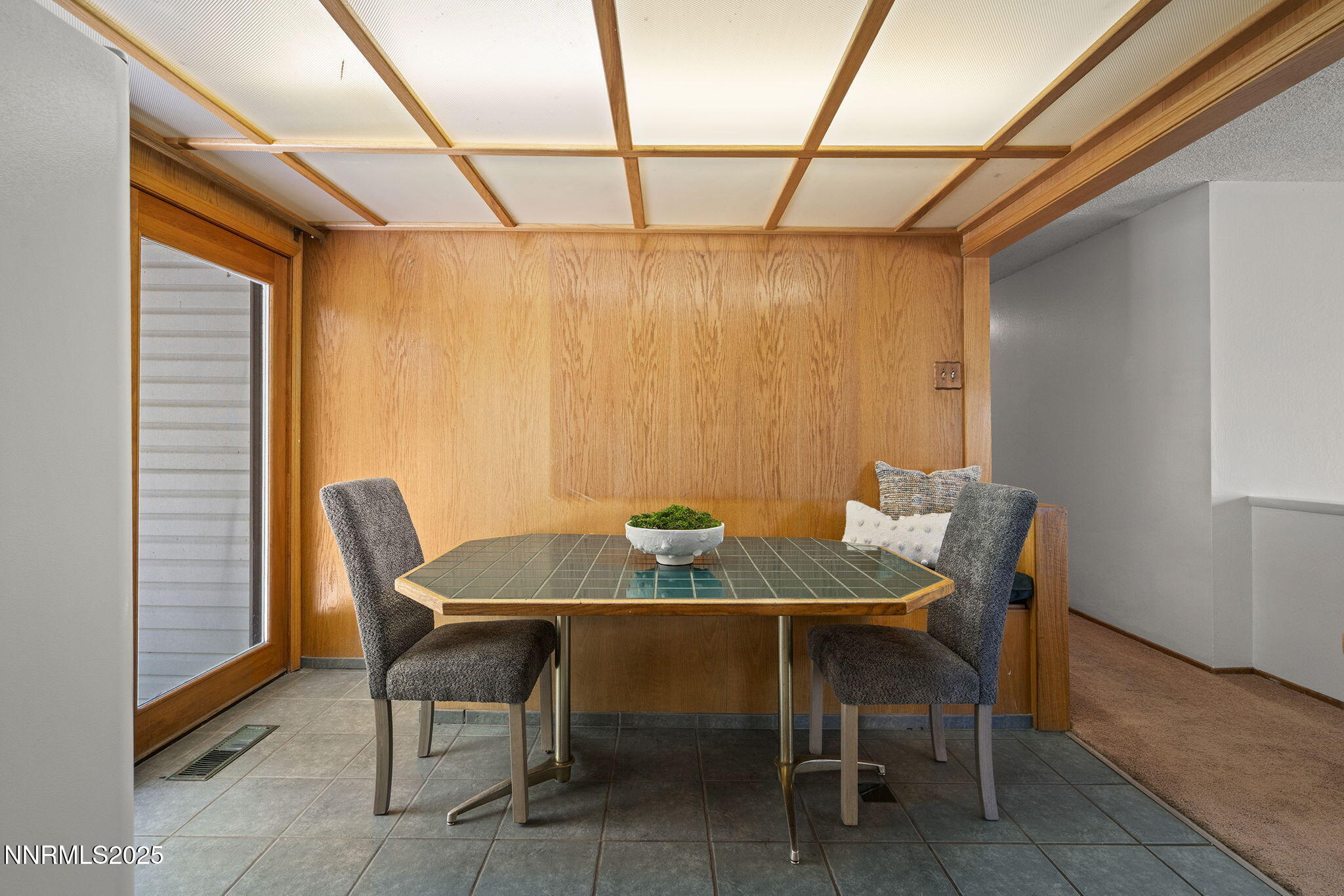 2770 Solari Drive Reno, NV 89509 - Photo 9 of 28 Breakfast Nook