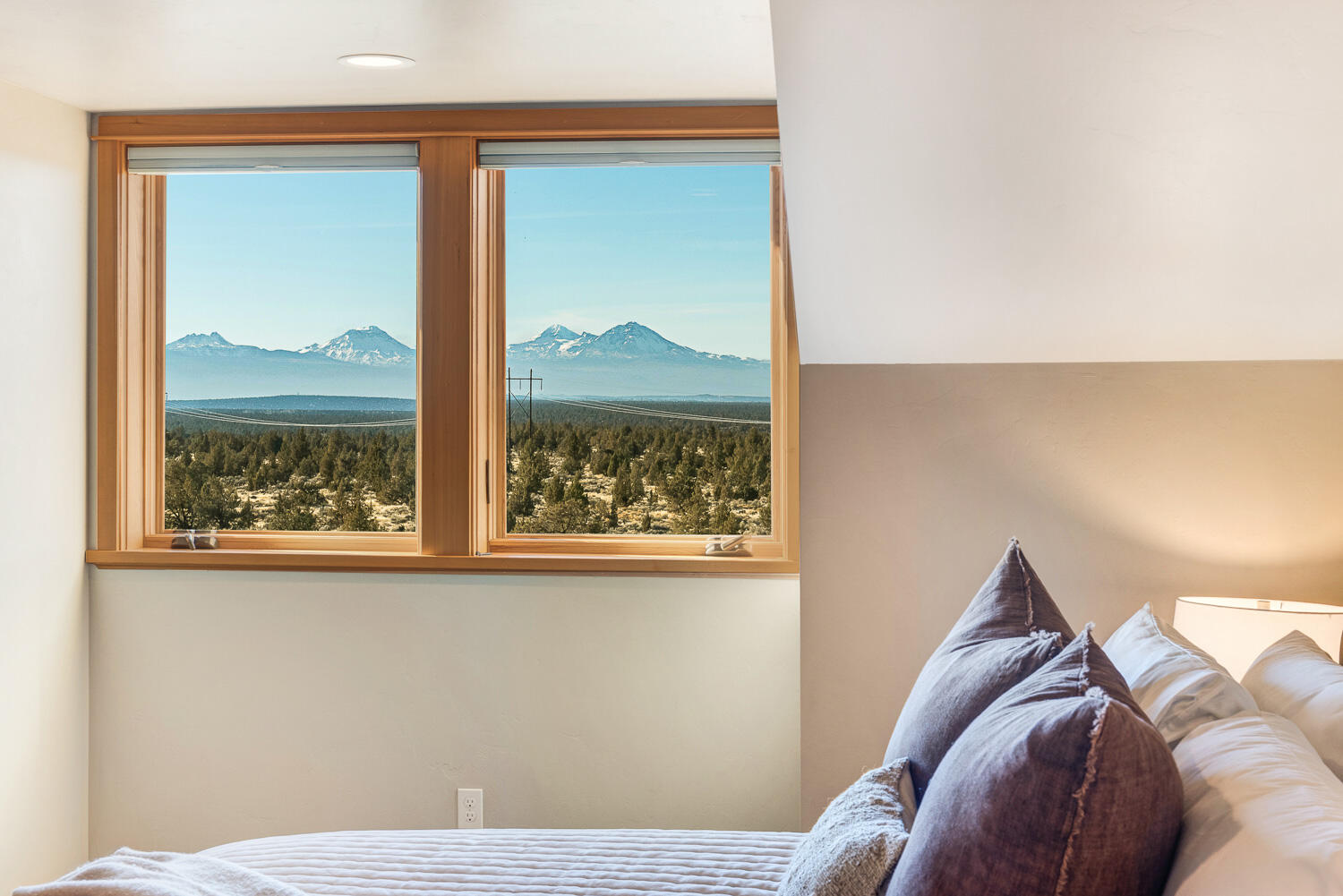 11039 Southwest Ranch Road Powell Butte, OR 97753 - Photo 24 of 46 East Guest Room Views