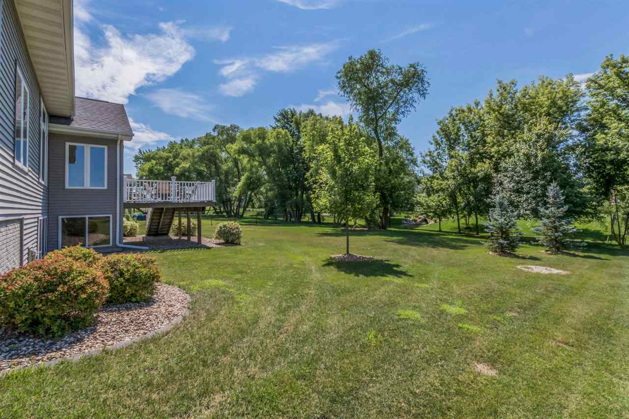 3375 Wild Rose Road Robins, IA 52411 - Photo 33 of 35 Gallery Image 33