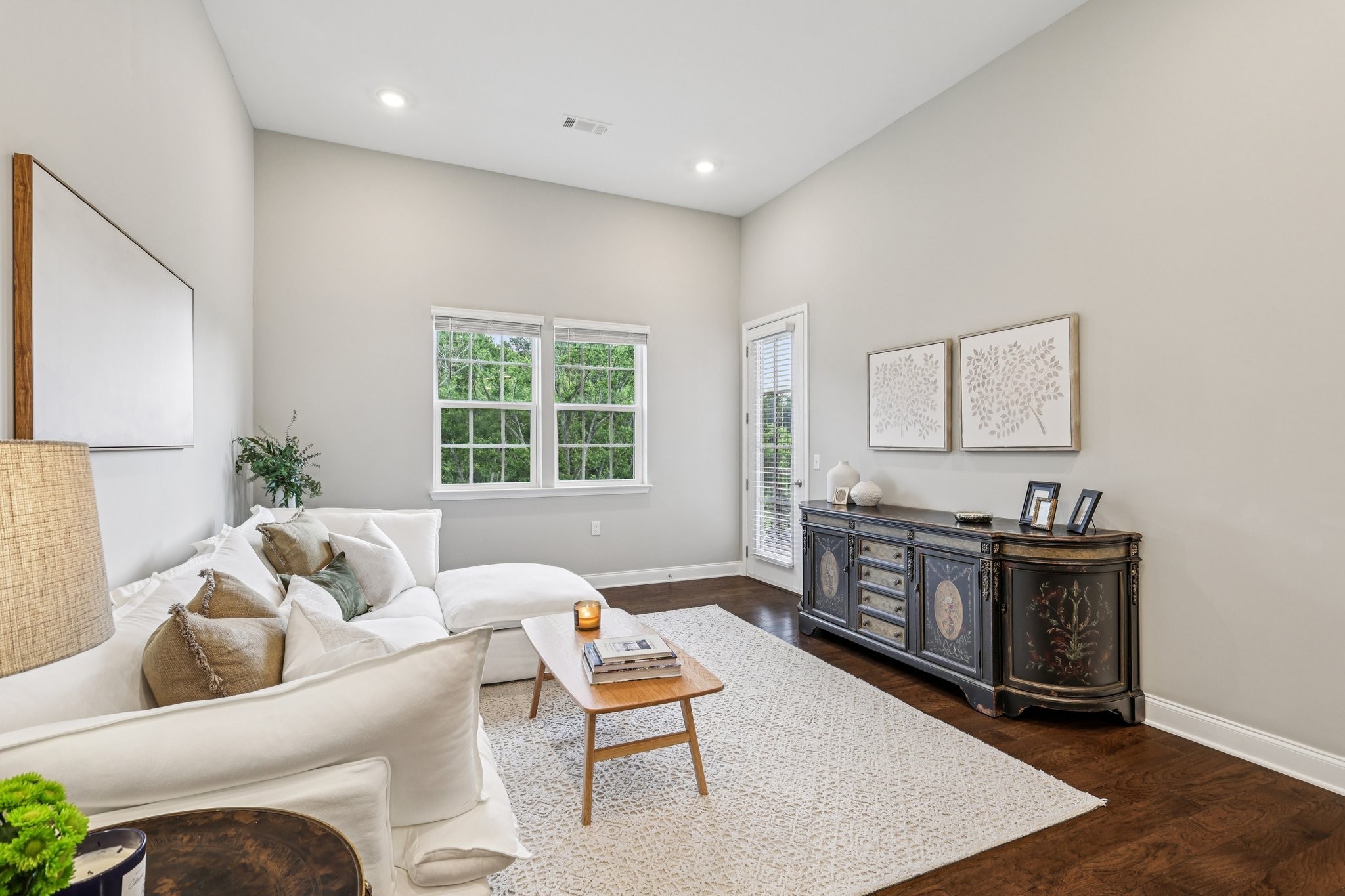1801 Shadow Green Drive, Unit 306 Franklin, TN 37064 - Photo 11 of 39 a living room with furniture and a window