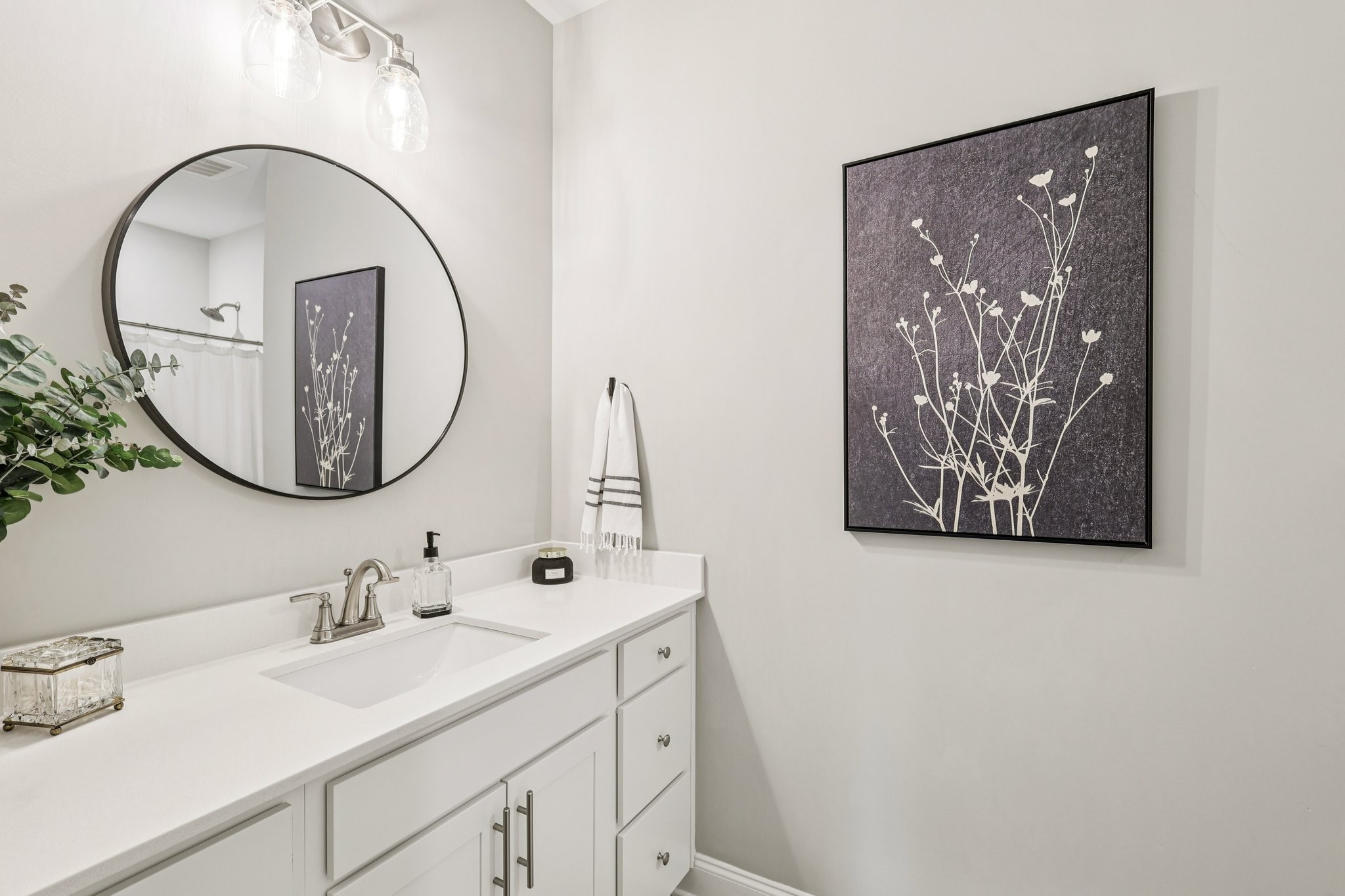 1801 Shadow Green Drive, Unit 306 Franklin, TN 37064 - Photo 28 of 39 a bathroom with a sink and a mirror
