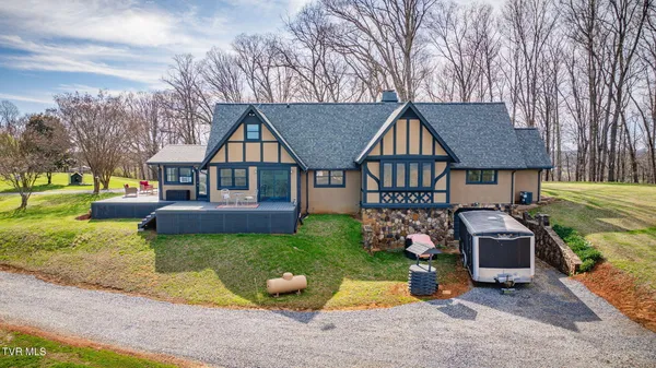 $950,000 | 104 Newt Wheelock Road, Jonesborough, TN 37659