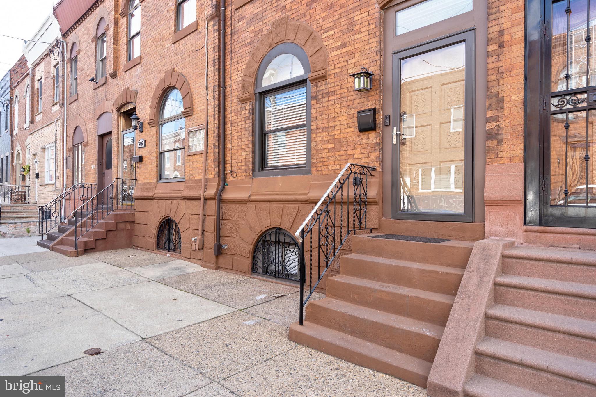 2427 South 13th Street Philadelphia, PA 19148 - Photo 1 of 35