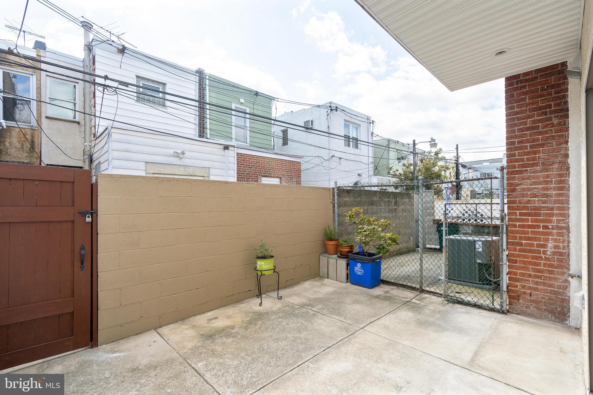 2427 South 13th Street Philadelphia, PA 19148 - Photo 19 of 35
