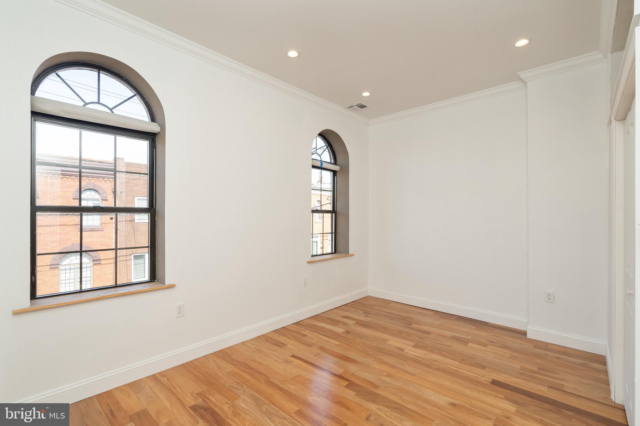 2427 South 13th Street Philadelphia, PA 19148 - Photo 25 of 35