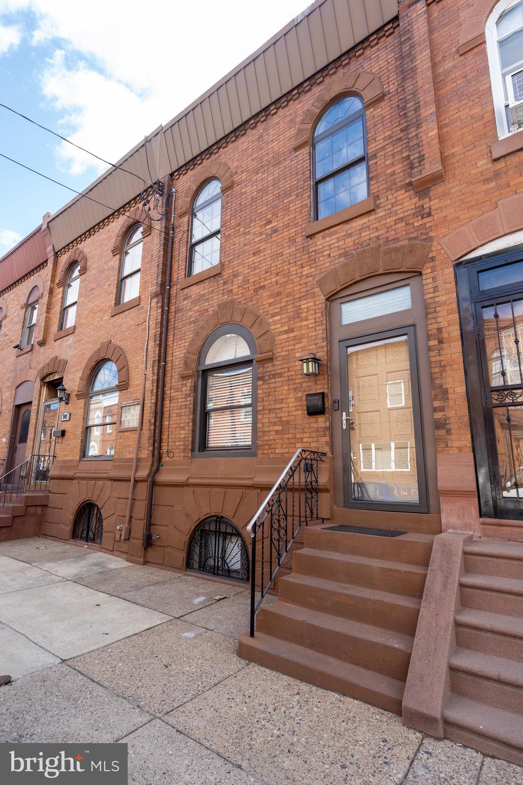 2427 South 13th Street Philadelphia, PA 19148 - Photo 4 of 35