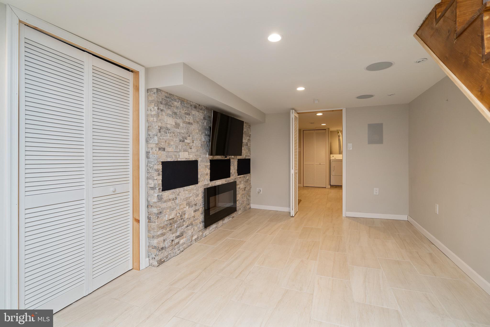 2427 South 13th Street Philadelphia, PA 19148 - Photo 34 of 35