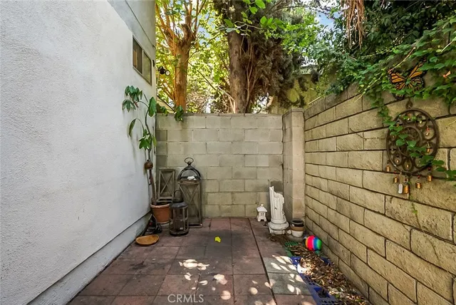 a view of house with outdoor space