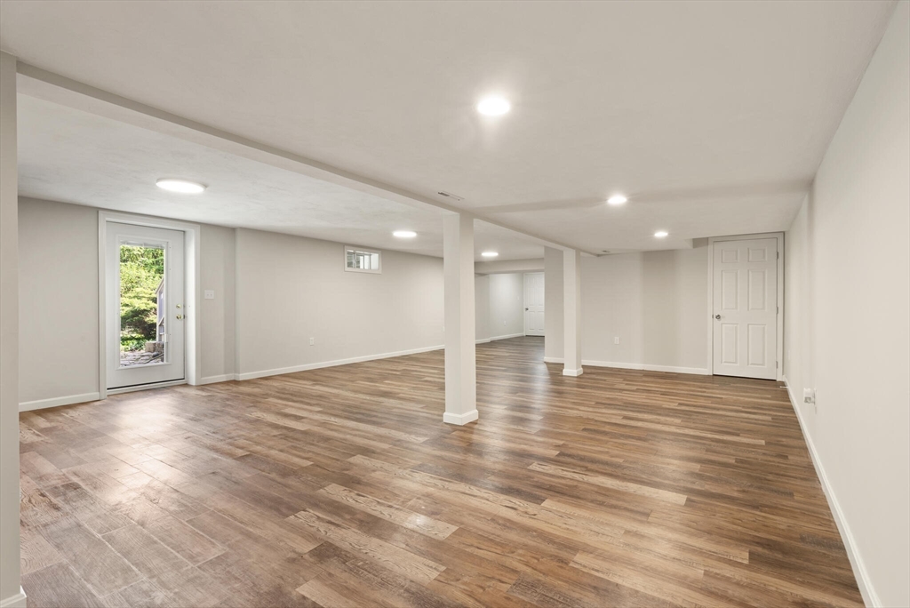 12 Queens Circle Sharon, MA 02067 - Photo 29 of 42