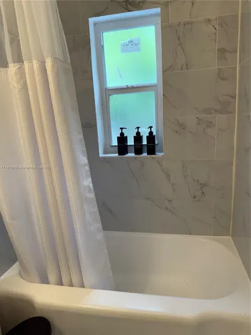 $2,550 | Buena Vista, Miami, FL 33127