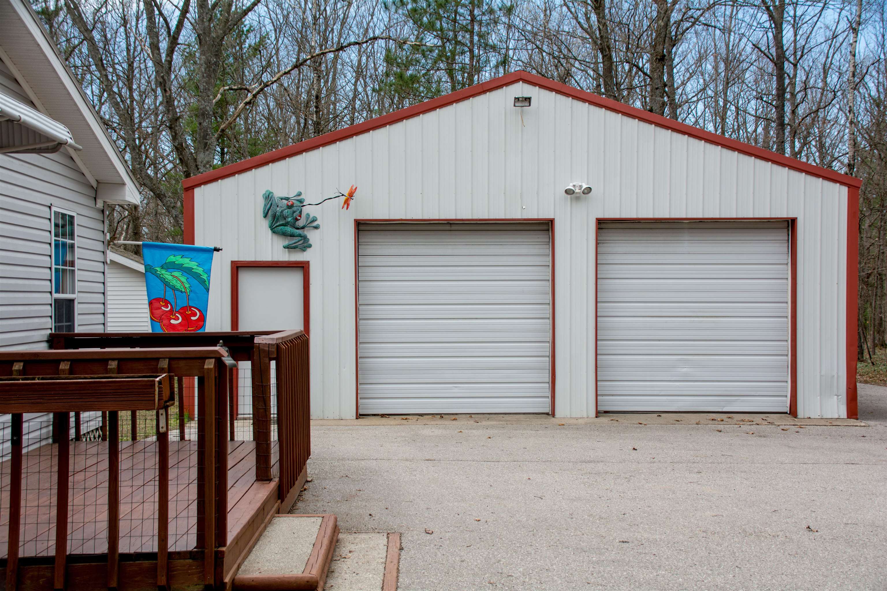8418 Albrecht Road Interlochen, MI 49643 - Photo 17 of 42 1910224-16.JPG