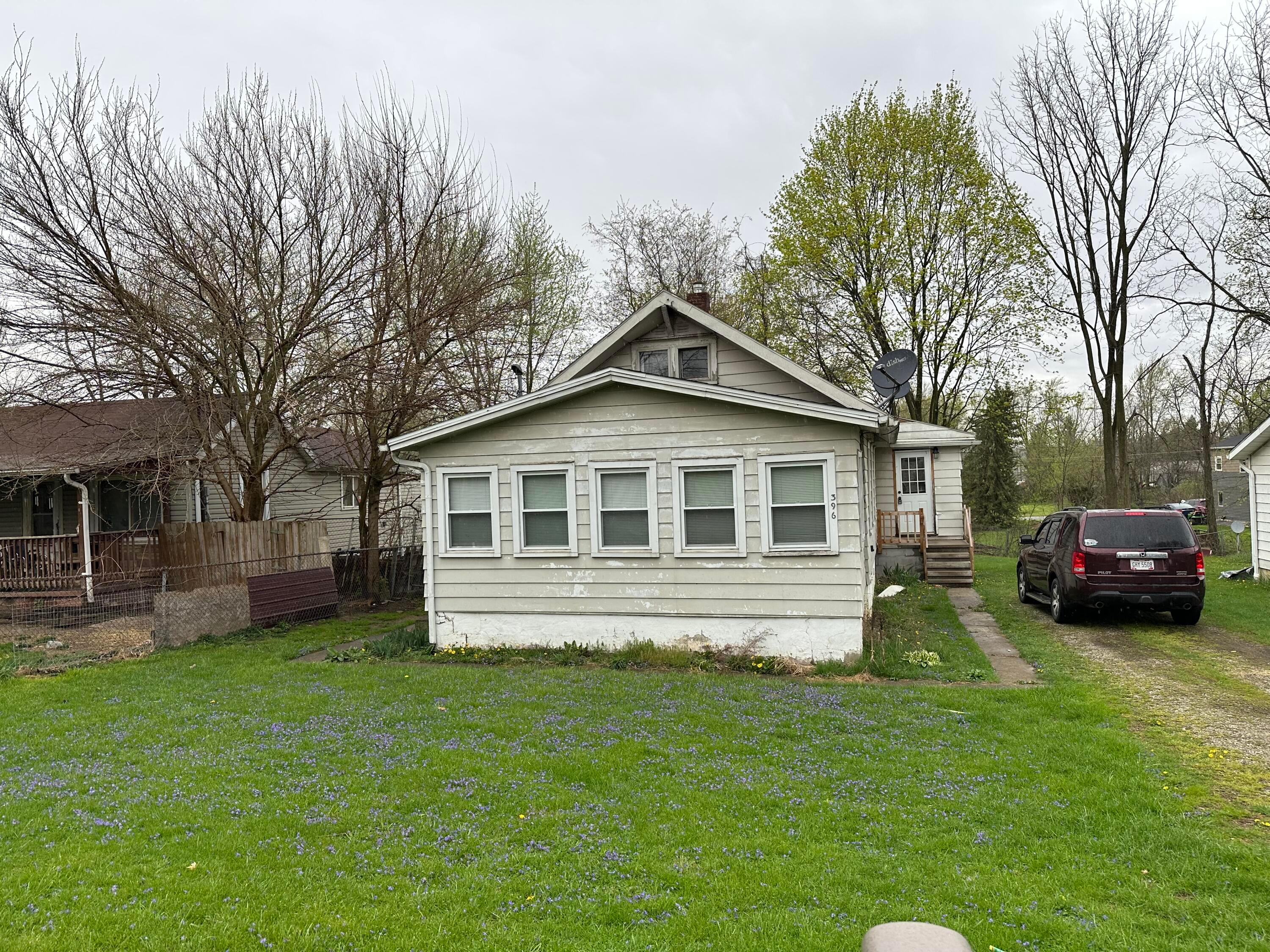 396 Warren Road Mansfield, OH 44906 - Photo 1 of 10 IMG_0158