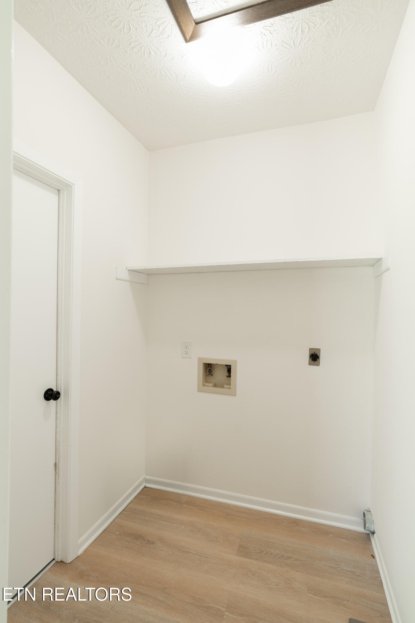 520 Harrow Road Knoxville, TN 37934 - Photo 28 of 42 a view of an empty room