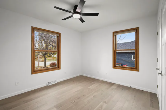 $381,900 | 679 West Main Street, Evansville, WI 53536