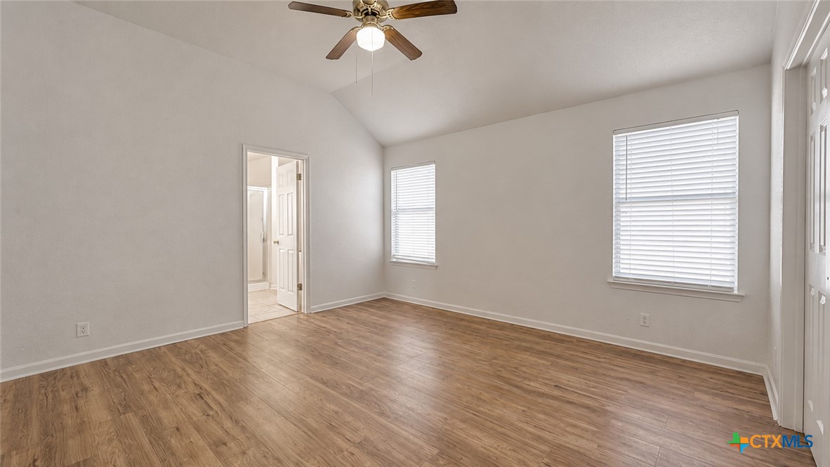 104 Evergreen Circle Georgetown, TX 78626 - Photo 9 of 18
