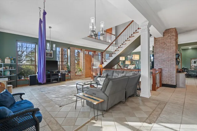 $1,350,000 | N44W25902 Lindsay Road, Pewaukee, WI 53072