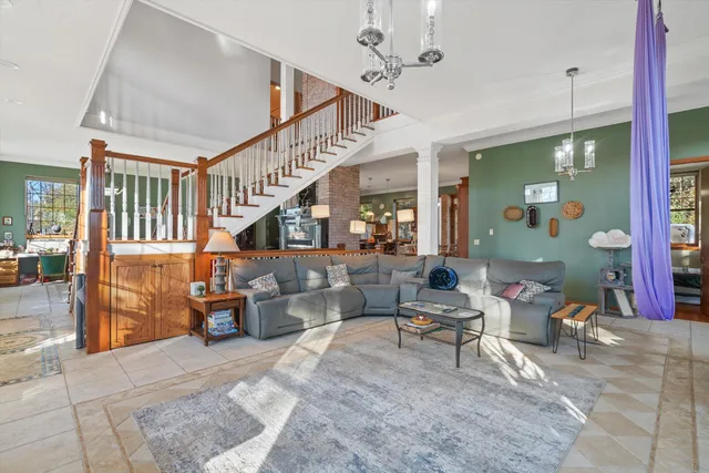 $1,350,000 | N44W25902 Lindsay Road, Pewaukee, WI 53072