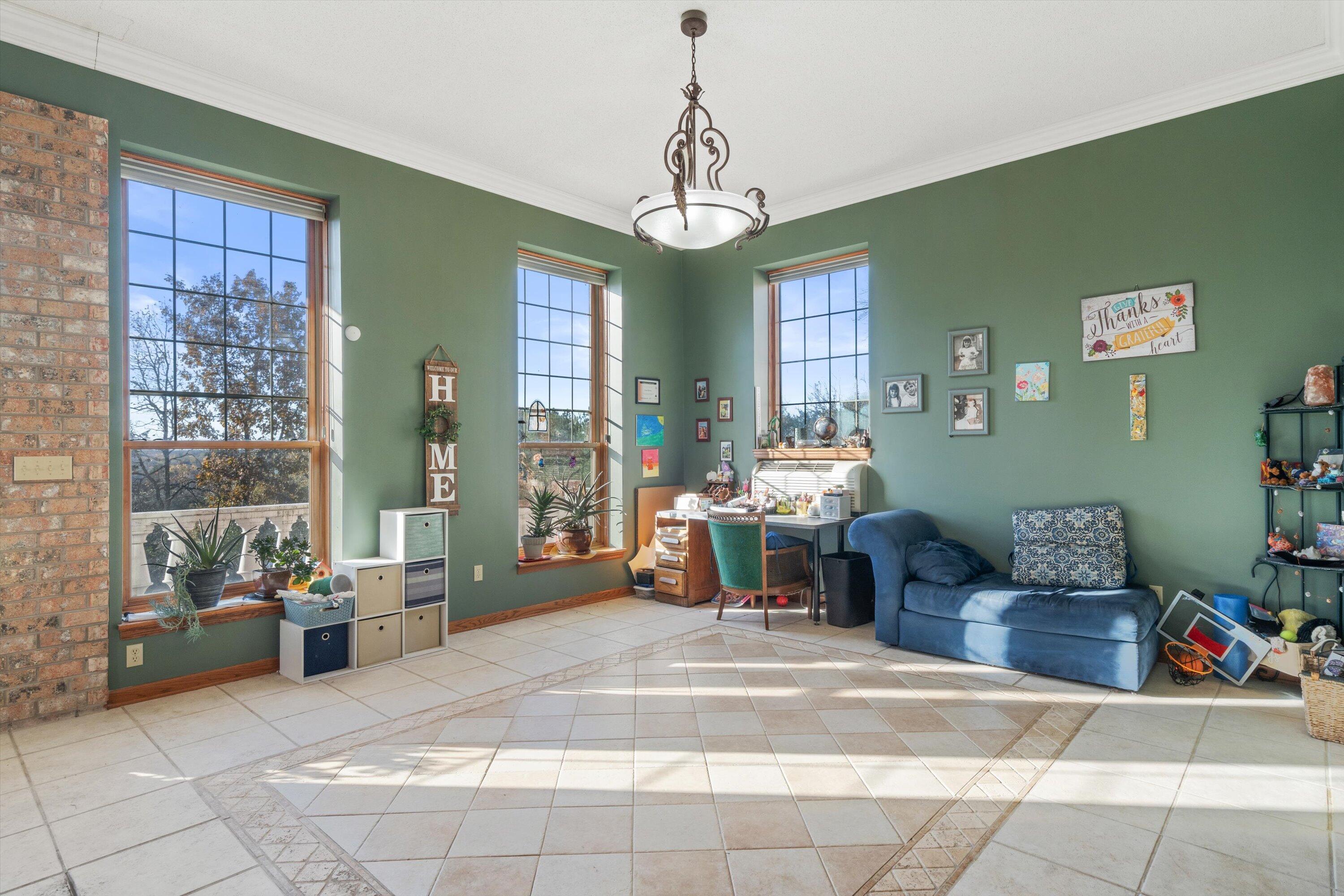 N44W25902 Lindsay Road Pewaukee, WI 53072 - Photo 21 of 92 Additional Main Floor Living Space