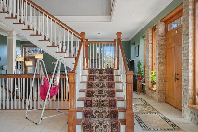 $1,350,000 | N44W25902 Lindsay Road, Pewaukee, WI 53072