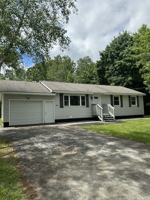 41 Thompson Road Veazie, ME 04401 - Photo 2 of 29 IMG_7044