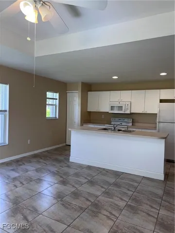 $1,700 | Undisclosed Address, Cape Coral, FL 33914