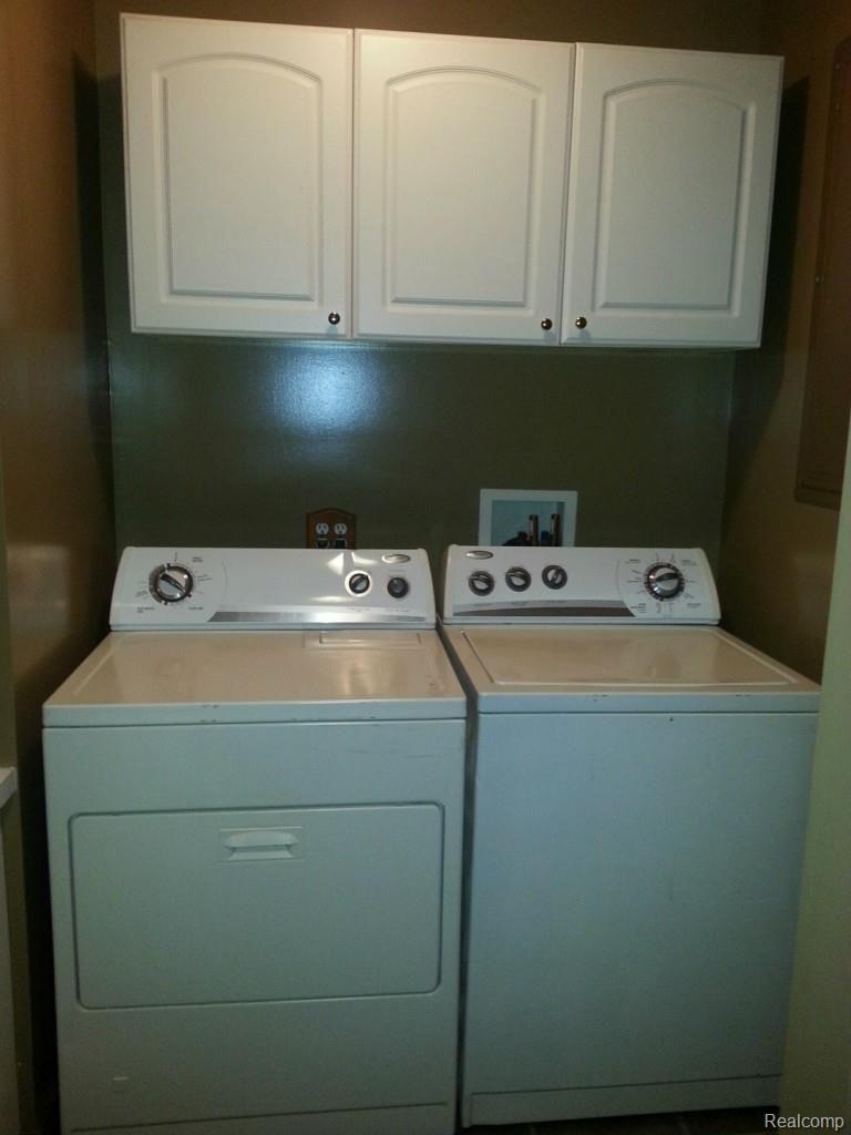5412 Sutton Road Dryden, MI 48428 - Photo 12 of 24 !st Floor Laundry includes washer and dryer!