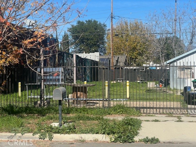 165 East O Grand Terrace, CA 92313 - Photo 5 of 17 a view of a park with a fence