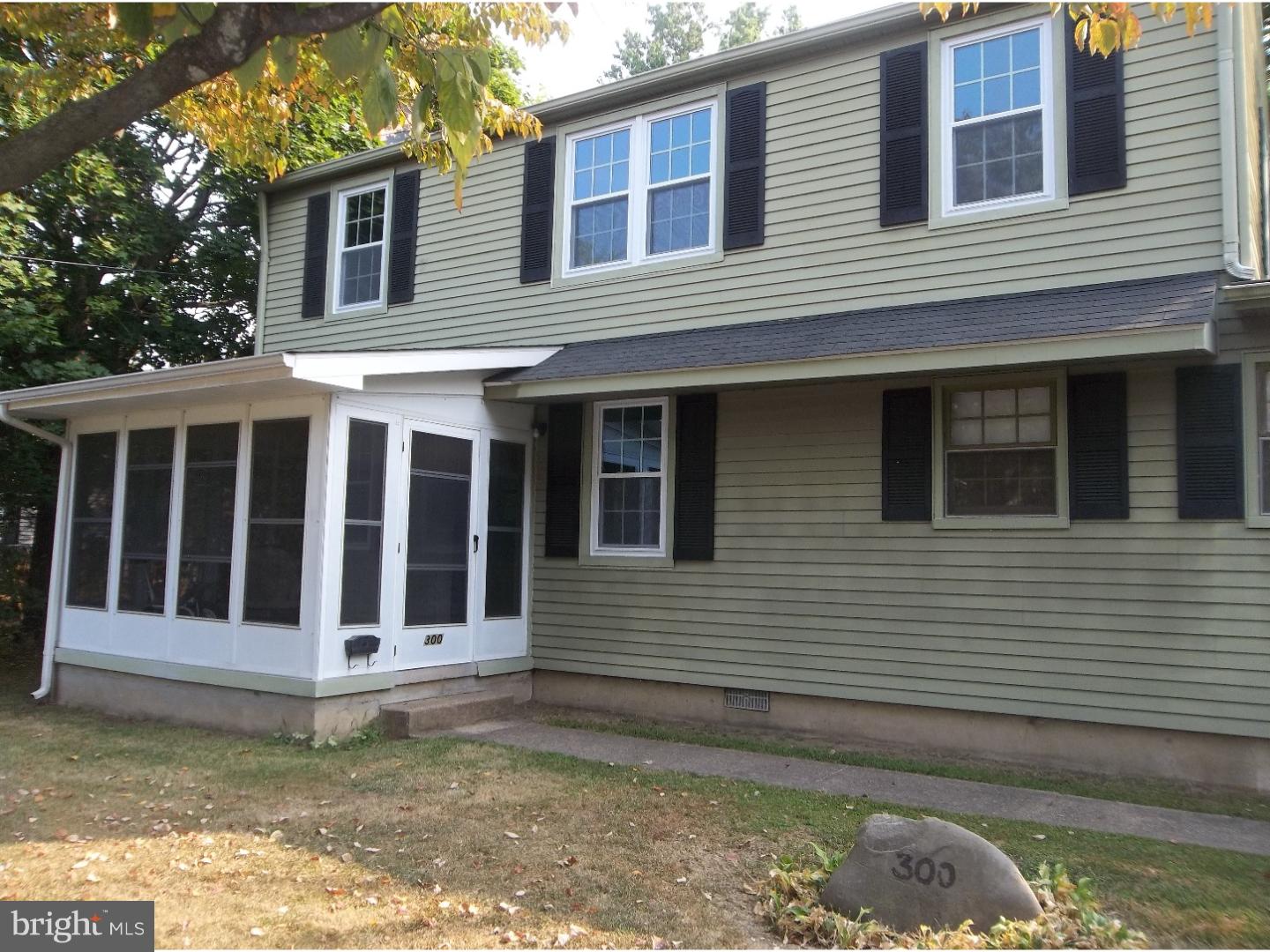 300 Peach Tree Lane Delanco, NJ 08075 - Photo 2 of 25 Enclosed Porch
