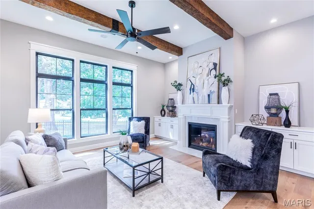 $1,263,965 | 439 Landscape Court, Webster Groves, MO 63119