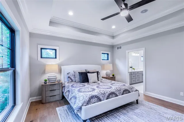 $1,263,965 | 439 Landscape Court, Webster Groves, MO 63119