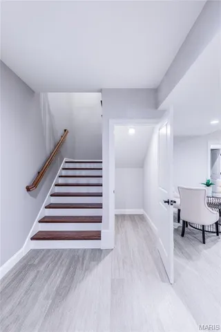 $1,263,965 | 439 Landscape Court, Webster Groves, MO 63119