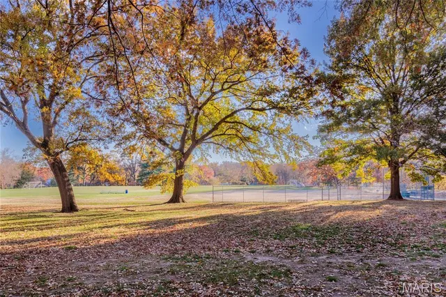 $1,263,965 | 439 Landscape Court, Webster Groves, MO 63119