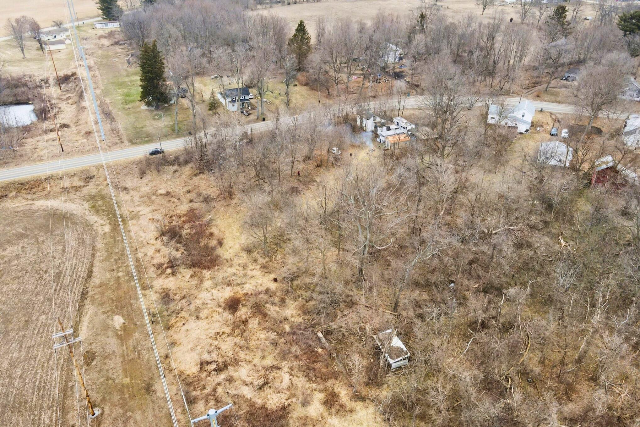 569 West Union City Road Union City, MI 49094 - Photo 2 of 17 569 W Union City Road _ 2