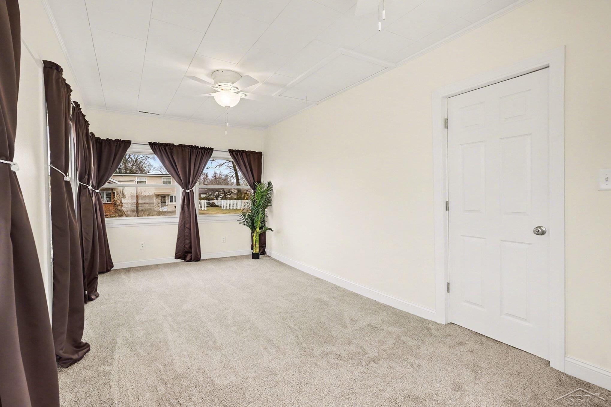 667 Bay Road Bay City, MI 48706 - Photo 18 of 24